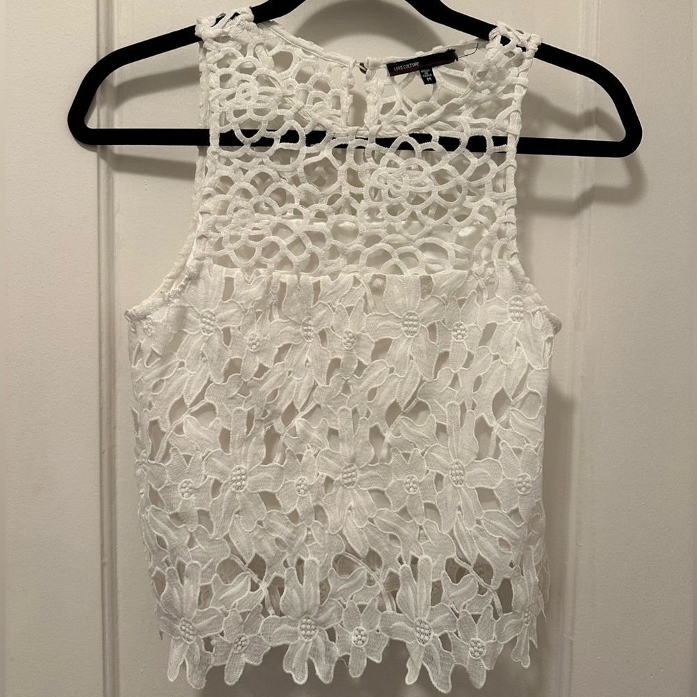 Love Culture White Floral Lace Tank Top